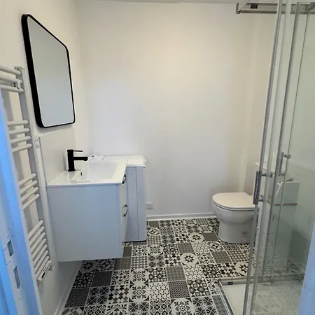 Cosy Et Accessible - Neuf En Centre-ville