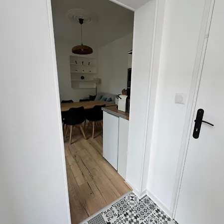 Cosy Et Accessible - Neuf En Centre-ville